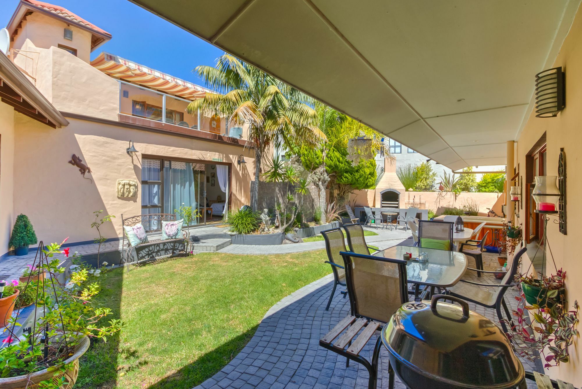 Vue Grande Villa นิสนา ภายนอก รูปภาพ