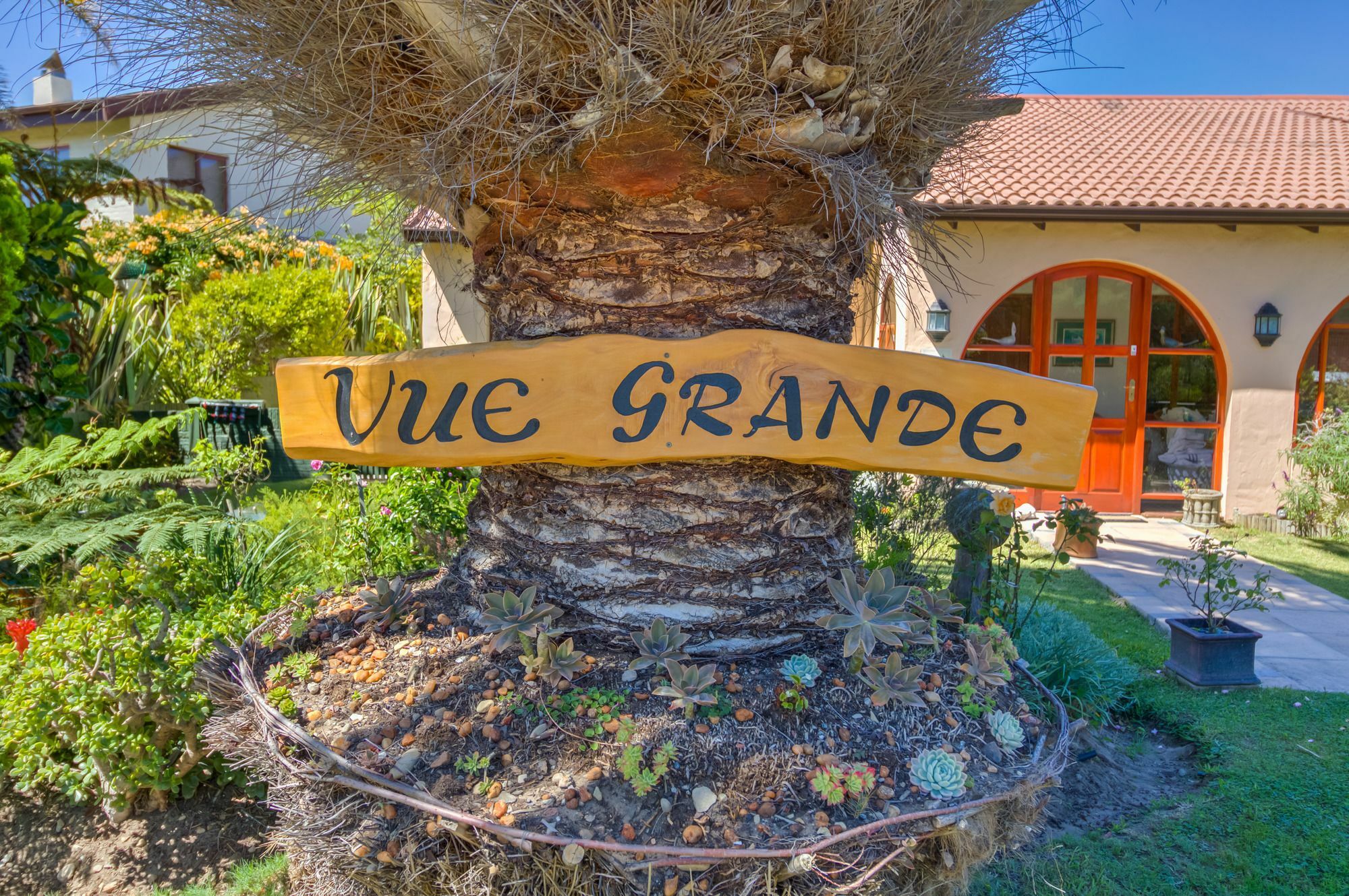 Vue Grande Villa นิสนา ภายนอก รูปภาพ